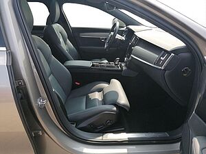 Volvo  Recharge  Plug-In Hybrid T8 AWD Inscription