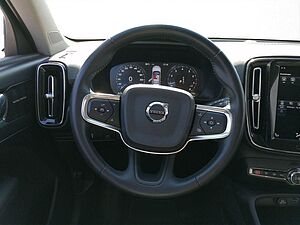 Volvo  Inscription T4 190PS AWD Navi LED Leder Rüc