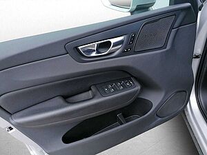 Volvo  2.0 AWD Inscription 197PS Google-Nav, Leder