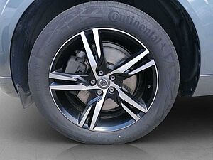 Volvo  2.0 R-Design 197PS Navi, WinterPro, Panodac
