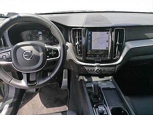 Volvo  2.0 R-Design 197PS Navi, WinterPro, Panodac