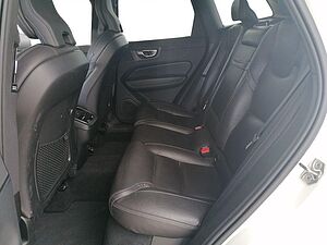 Volvo  2.0 Inscription 197PS AWD Google-Nav, Nappa