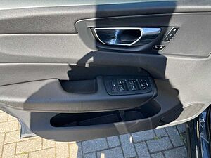 Volvo  2.0 Inscription AWD 235 PS, Leder, AHK, Win