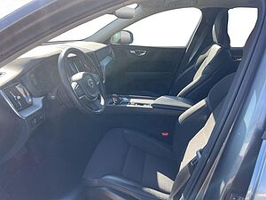 Volvo  B4 D Geartronic Momentum