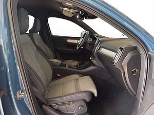 Volvo  Recharge Plug-in Hybrid MY23
