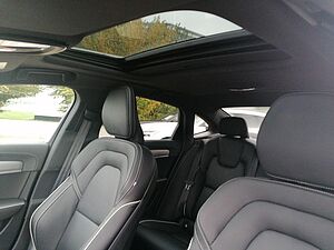Volvo  T8 AWD Schiebedach 360Grad Sonderleasing