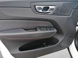 Volvo  D4 Automatikgetriebe (140kW/190PS) R-Design