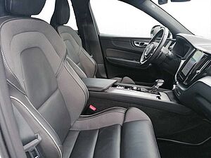 Volvo  D4 Automatikgetriebe (140kW/190PS) R-Design