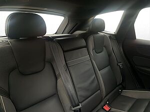 Volvo  D4 Automatikgetriebe (140kW/190PS) R-Design