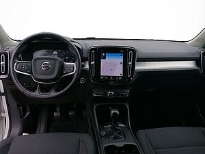 Volvo  T3 Momentum Pro AHB-LED PDC RFK SHZ CarPlay
