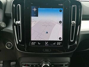 Volvo  T3 Momentum Pro AHB-LED PDC RFK SHZ CarPlay
