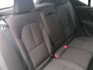 Volvo  T3 Momentum Pro AHB-LED PDC RFK SHZ CarPlay