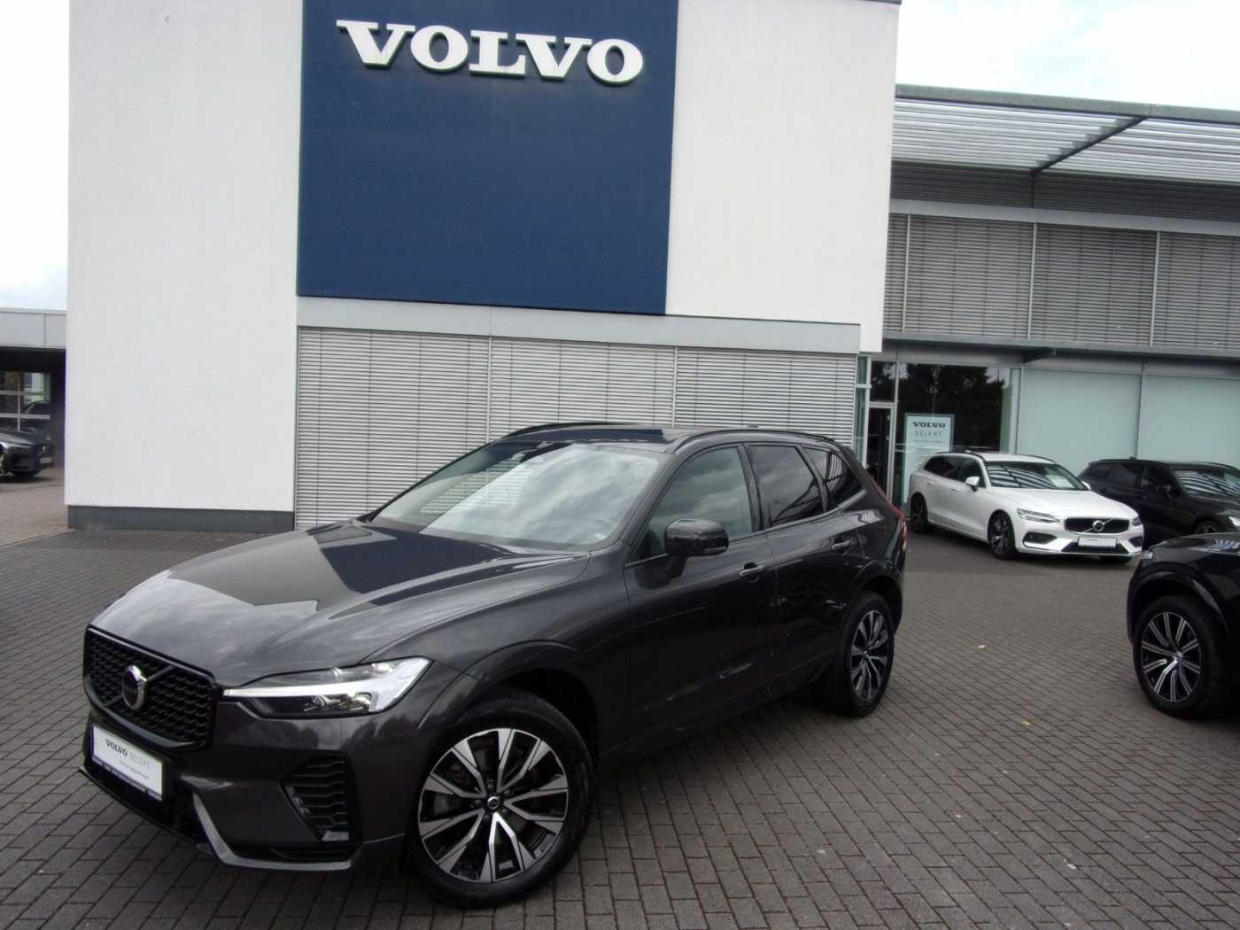 Volvo  B4 Plus Dark 2WD