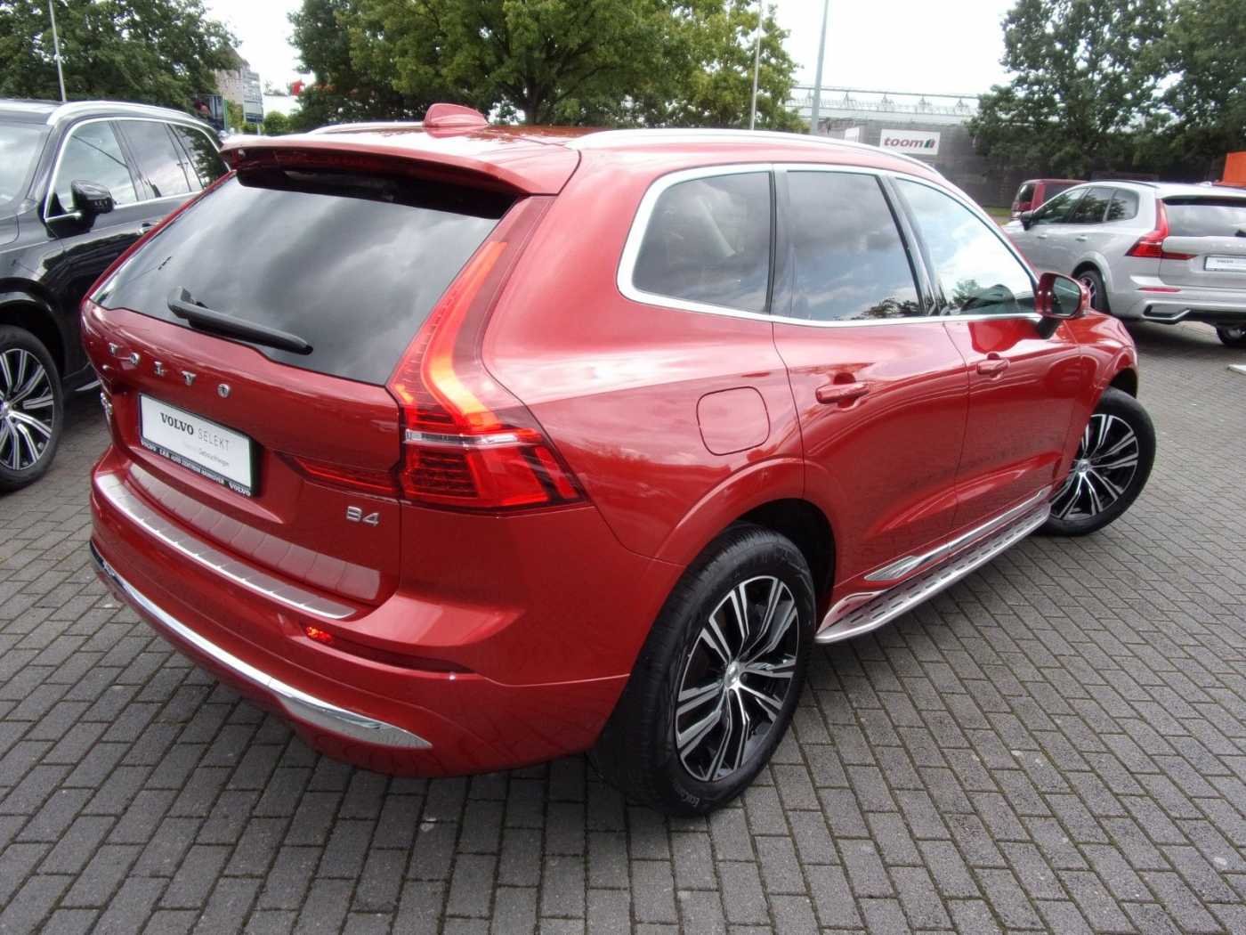 Volvo  B4 Inscription 2WD