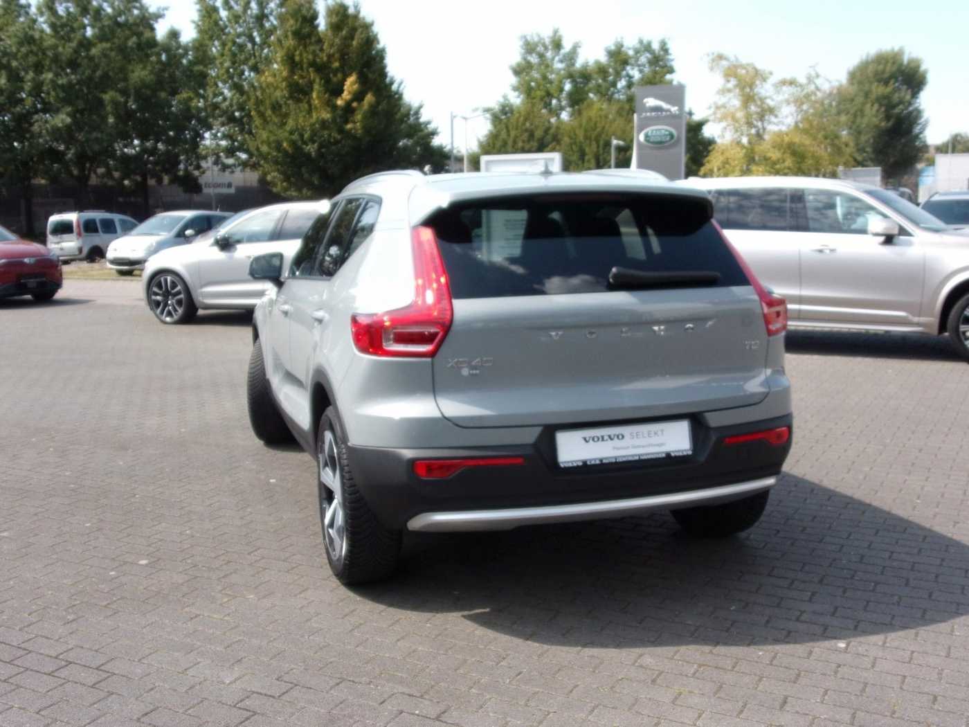Volvo  Core 2WD