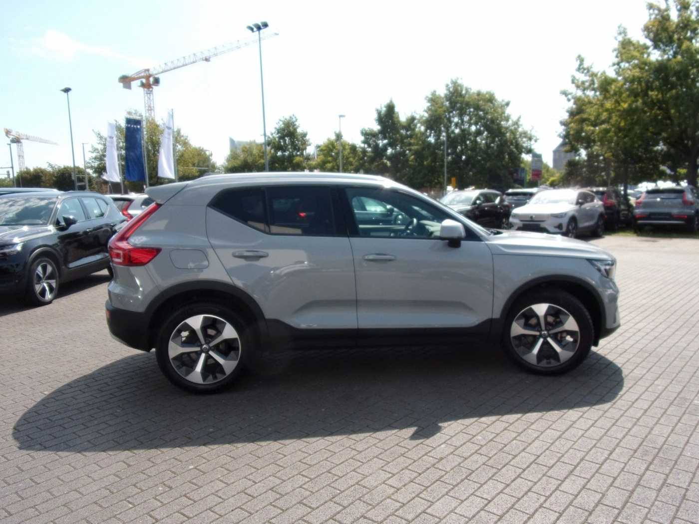 Volvo  Core 2WD