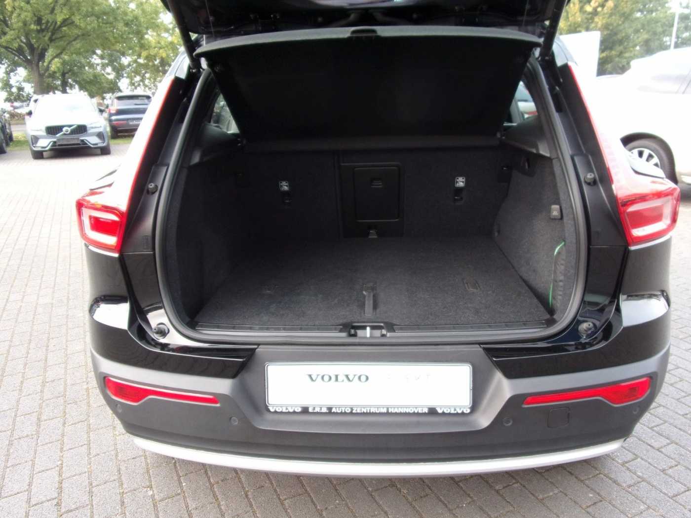 Volvo  Core 2WD