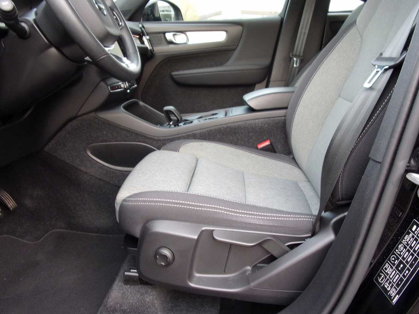 Volvo  Core 2WD