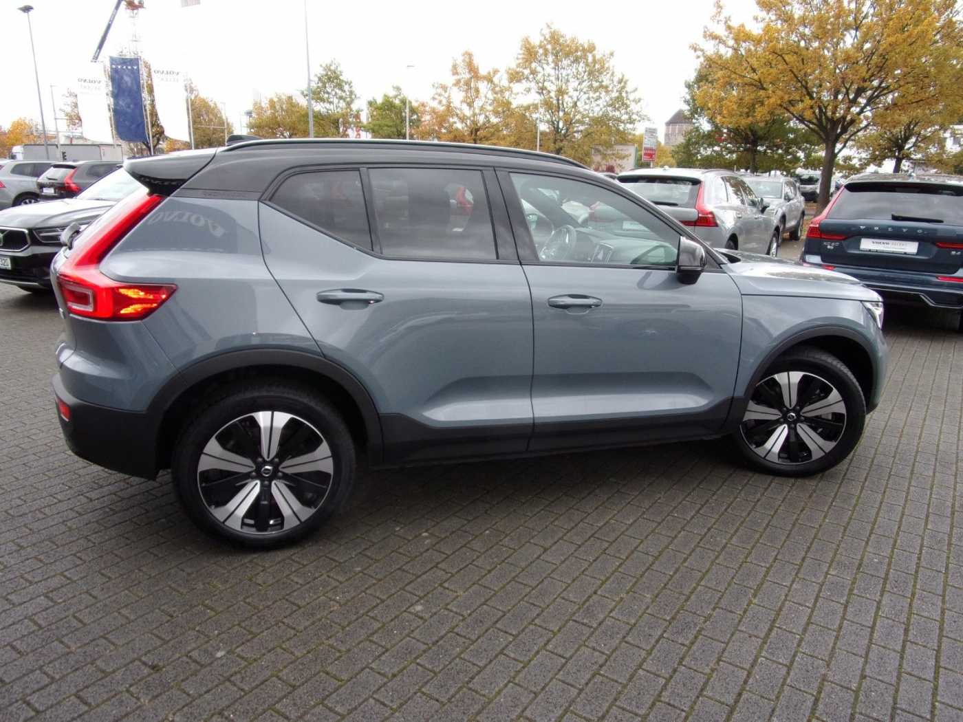 Volvo  Plus Recharge Pure Electric 2WD