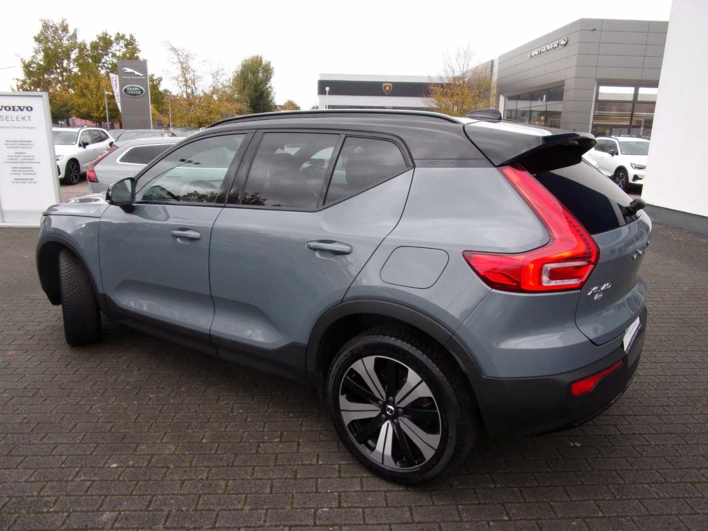 Volvo  Plus Recharge Pure Electric 2WD