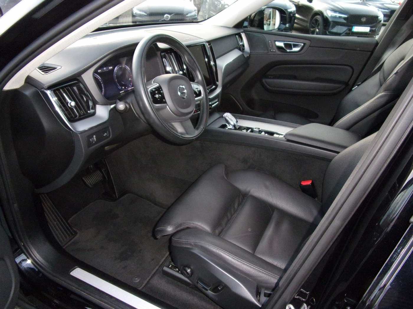 Volvo B4 Inscription AWD