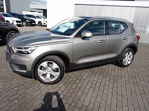 Volvo  T3  Momentum Pro 2WD