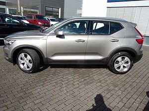 Volvo  T3  Momentum Pro 2WD