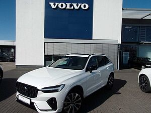 Volvo  B4 Plus Dark 2WD
