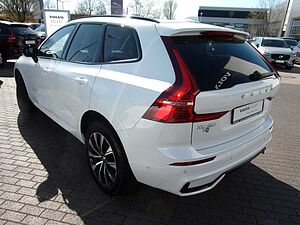 Volvo  B4 Plus Dark 2WD