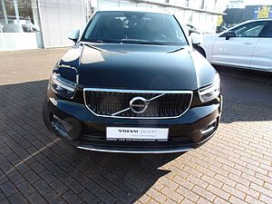Volvo  T3 Momentum Pro 2WD