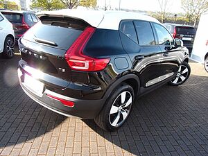 Volvo  T3 Momentum Pro 2WD