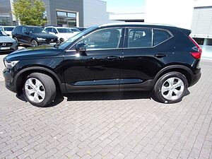 Volvo  T2 Momentum Pro 2WD