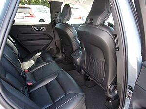 Volvo  B5 Inscription AWD