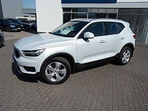Volvo  T3 Momentum Pro 2WD