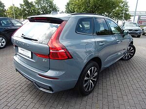 Volvo  B4 Plus Dark 2WD