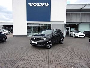 Volvo  XC40 Plus Dark 2WD