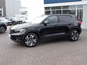Volvo  XC40 Plus Dark 2WD