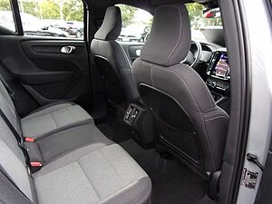 Volvo  T2 Core 2WD