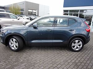Volvo  T3 Momentum Pro 2WD