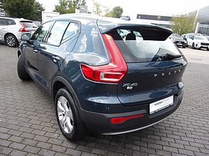 Volvo  T3 Momentum Pro 2WD