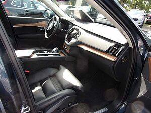 Volvo  B5 Inscription AWD