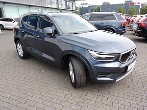 Volvo  T3 Momentum Pro 2WD