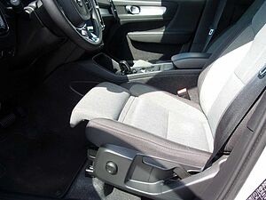 Volvo  Core 2WD