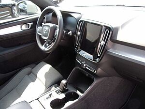 Volvo  Core 2WD