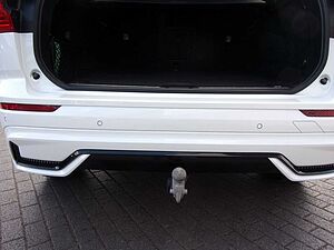 Volvo  Plus Dark 2WD