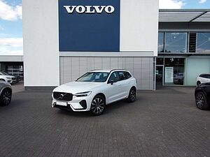 Volvo  Plus Dark 2WD