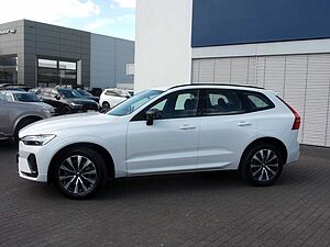 Volvo  Plus Dark 2WD