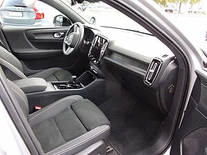 Volvo  Pro Pure Electric 2WD