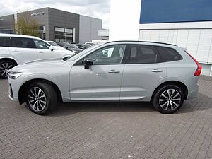 Volvo  B4 Plus Dark 2WD