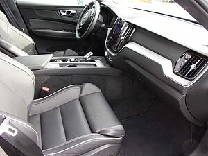 Volvo  B4 D AWD Ultimate Bright Auto
